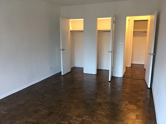 Rented by Solil Management | media 4