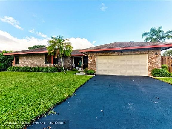 2nd image of 4438 NW 113th Ln