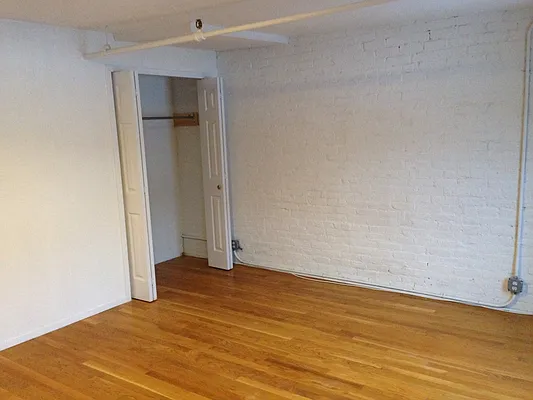 Rented by MNS | media 1