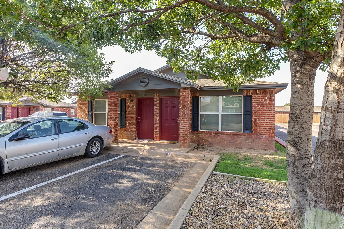 Building Photo - Greenwood Apartments A