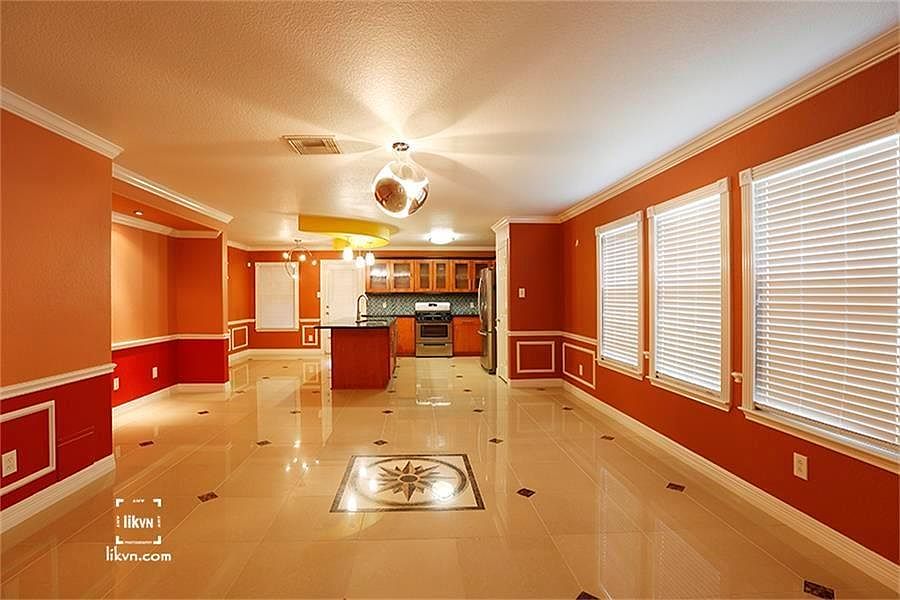 1st image of 3138 Thomas Paine Dr