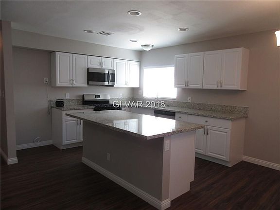 5th image of 25 Del Amo Dr