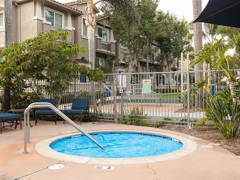4065 Aidan Cir — Photo 46