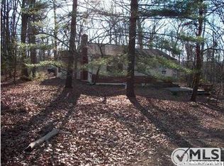 410 Clearstream Rd, Jackson, NJ 08527