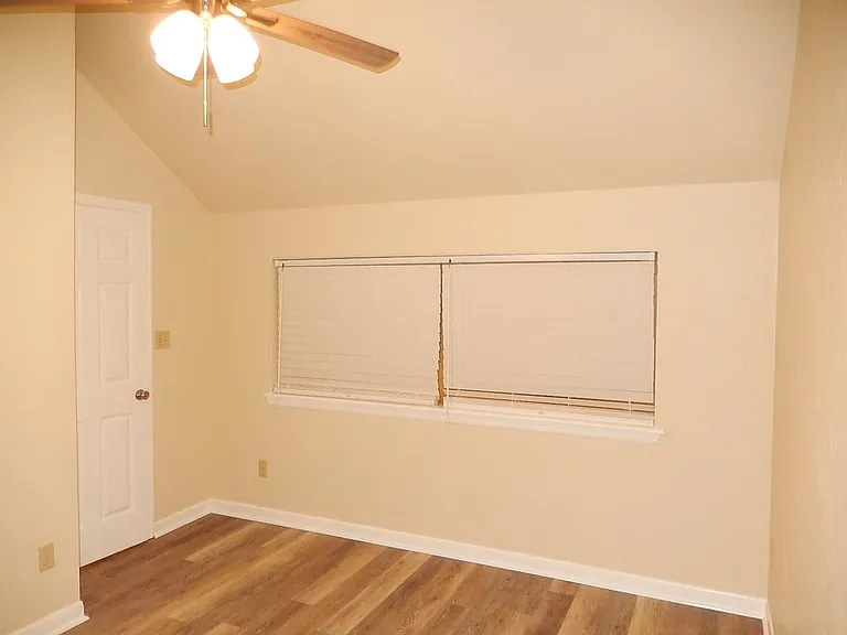 932 S Lipona Rd — Photo 15