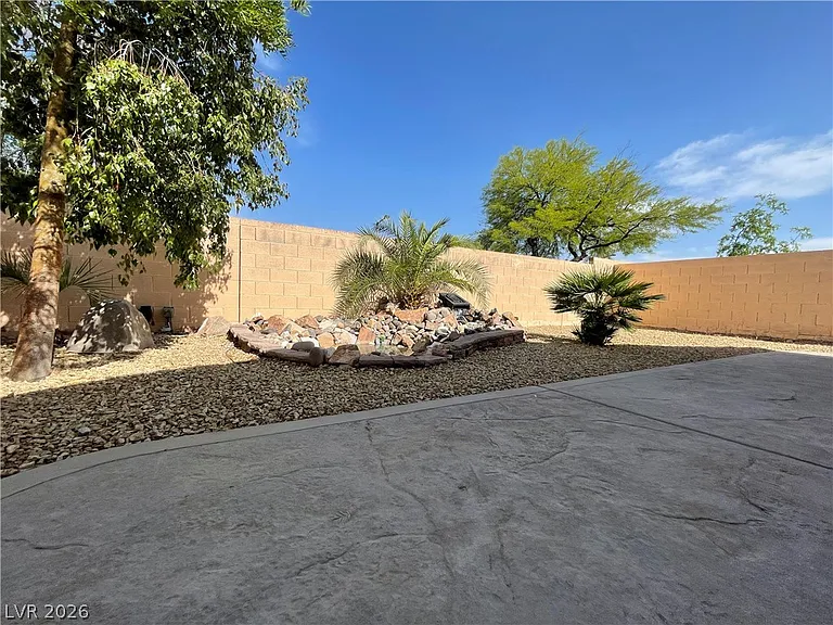 306 Winery Ridge St — Photo 4