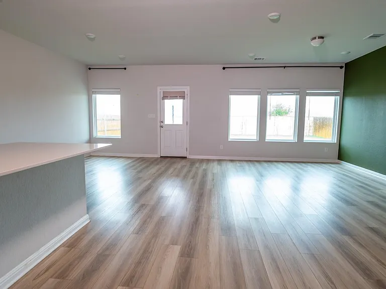 13108 Chapala Way — Photo 4