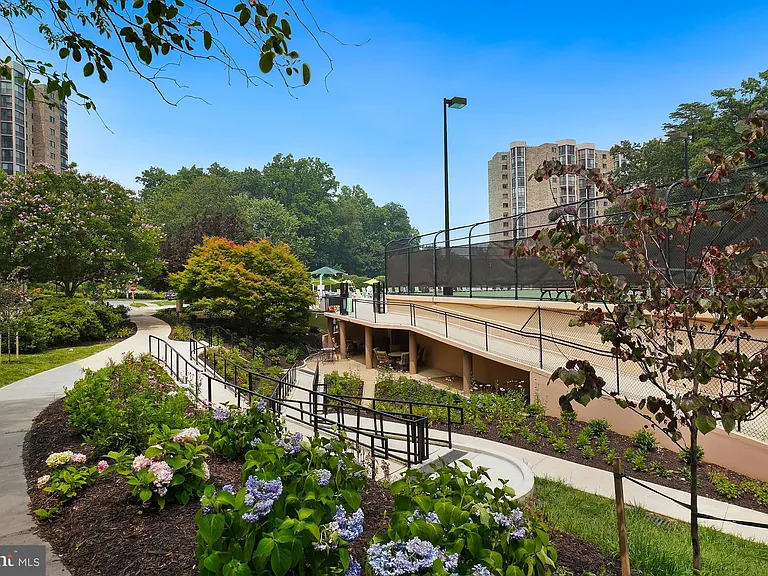5901 Mount Eagle Dr #1517 — Photo 41