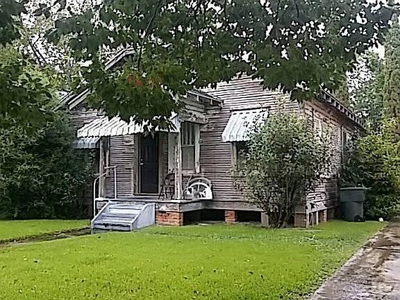 3rd image of 2995 Orange St