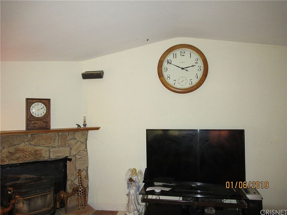 1st image of 8741 Sierra Hwy