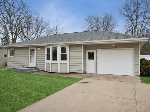 2904 9th Ave, Anoka, MN 55303