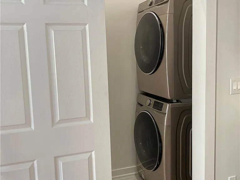 58 Tracy St #1 — Photo 15