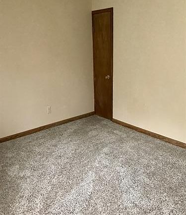 4th image of 6 Sunrise Dr Unit 3