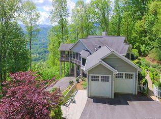 172 Glen Eagle Dr, Waynesville, NC 28786