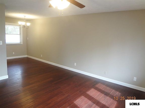 5th image of 150 Heritage Ave