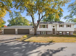 23450 W Van Horn Ln, Plainfield, IL 60586