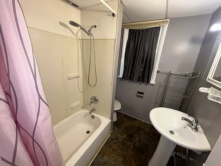 21 Butler Ave #1 — Photo 4