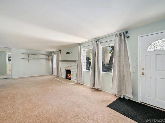 4th image of 806 E 4th Ave Unit 10