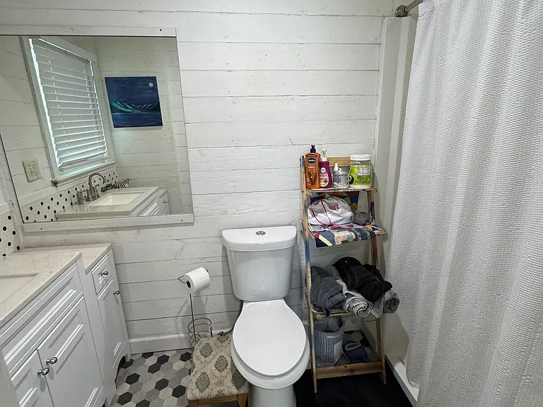 112 Leflore Ave — Photo 9