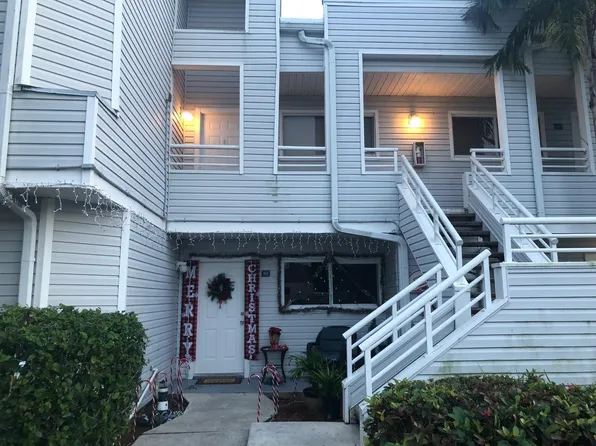 3445 NW 44th Street #207, Lauderdale Lakes, FL 33309