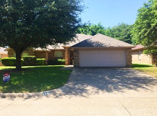 3941 Marsh Ln, Fort Worth, TX 76123