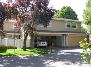 2756 S Heather Gardens Way, Aurora, CO 80014