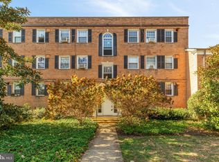 Frederick Courts, Arlington, VA 22204