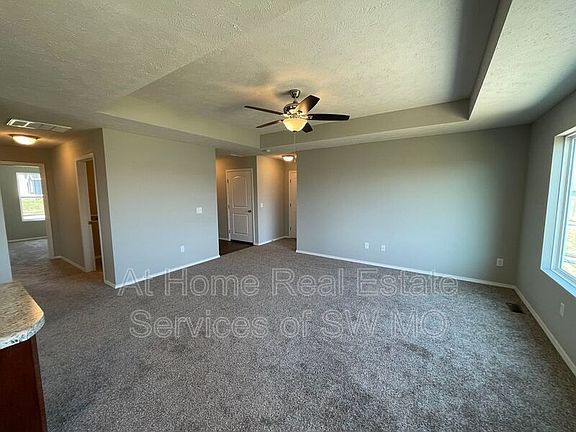 5th image of 1368 S Calabria Ave