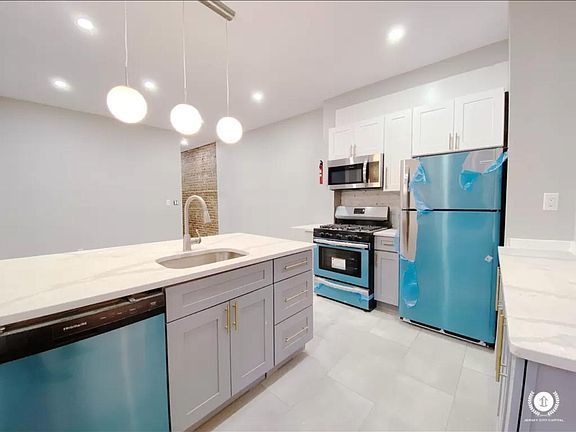3rd image of 153 Van Reipen Ave Floor 2