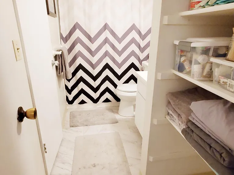 full bath with lots of storage