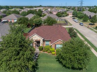 527 Branchwood Dr, Lancaster, TX 75146
