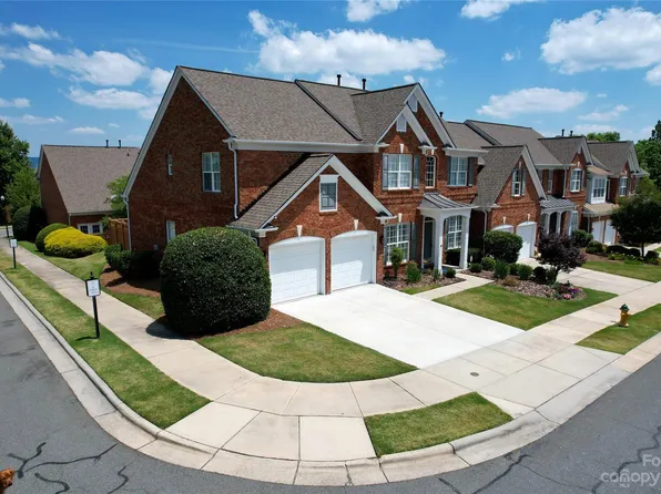 10618 Morablin Dr, Charlotte, NC 28277