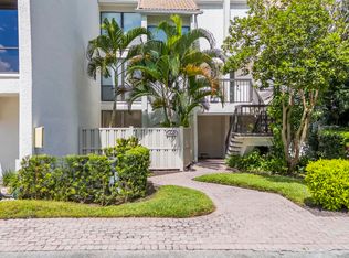 2003 Bridgewood Dr #2003, Boca Raton, FL 33434