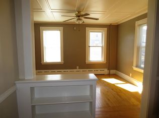 10 E Britannia St, Taunton, MA 02780