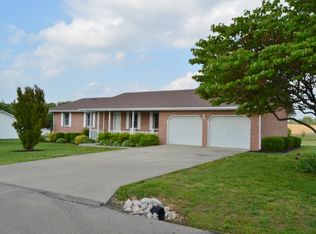 11638 Two Mile Rd, Dexter, MO 63841