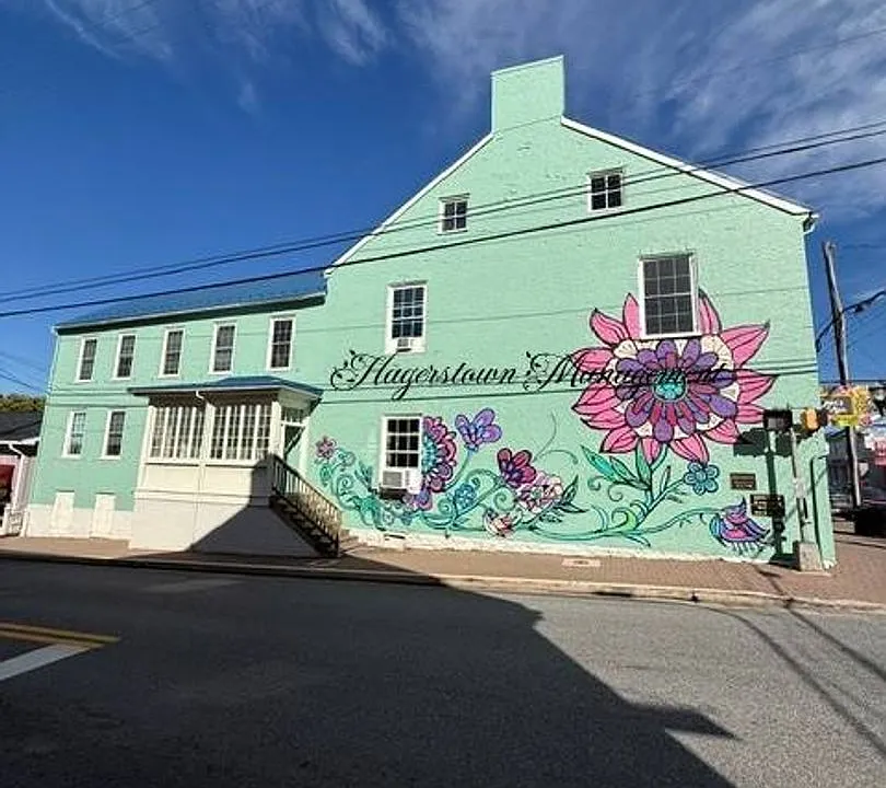 3 Potomac St