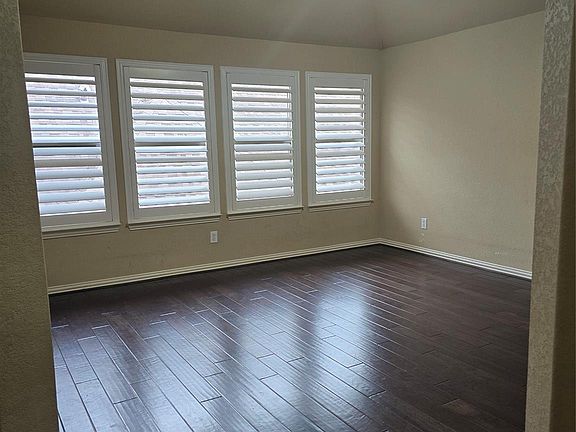 5th image of 18434 N Settlers Shore Dr