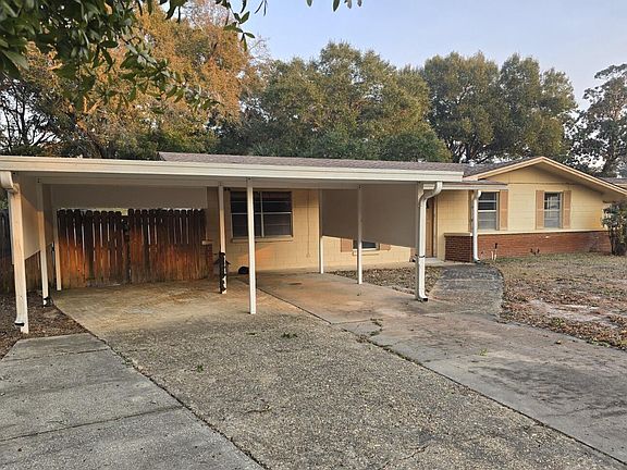 3rd image of 26 Caswell Cir