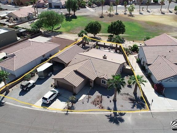 3rd image of 28751 Canal Ave
