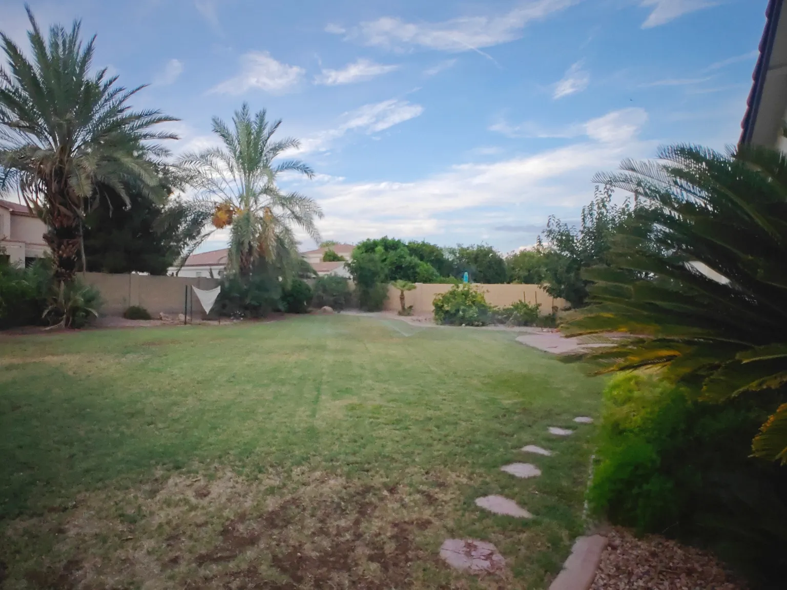 418 E Horseshoe Dr — Photo 4