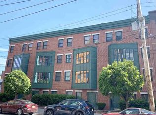 313 1st St #102, Jersey City, NJ 07302