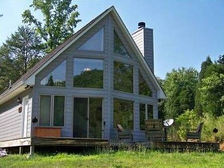 1st image of 149 Lakeview Ln