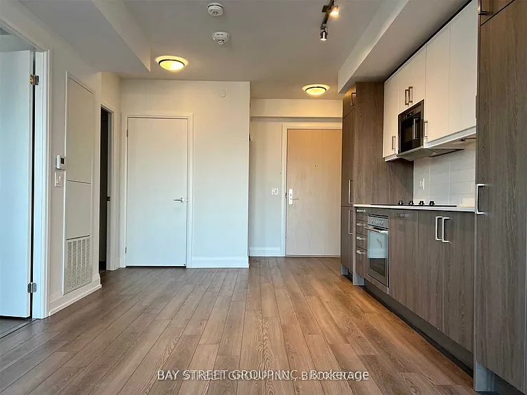 77 Mutual St #3411 — Photo 5