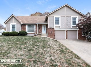 10309 Century Ln, Overland Park, KS 66215
