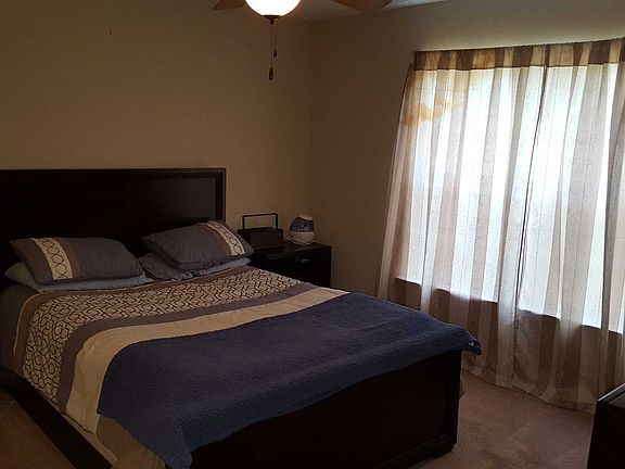 5th image of 132 Sweetoak Dr