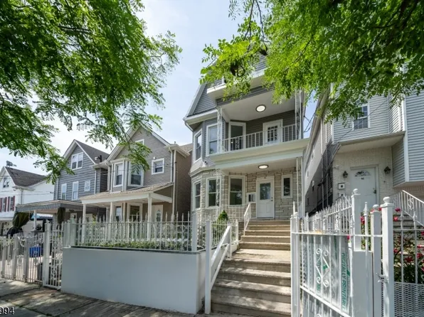 44 Elliott St, Newark City, NJ 07104