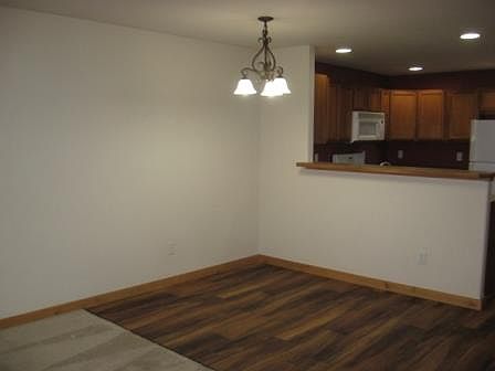 5th image of 4817 Glenwood Dr #1