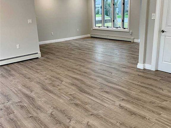 4th image of 203 Division Ave