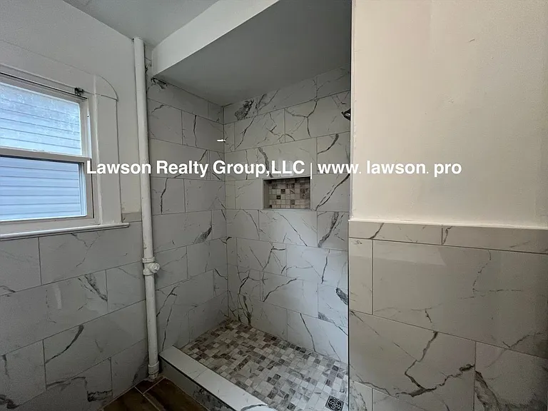 1208 Chapman Ave SW — Photo 27