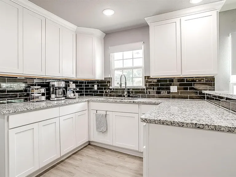 1044 E Ramsey Ave — Photo 18